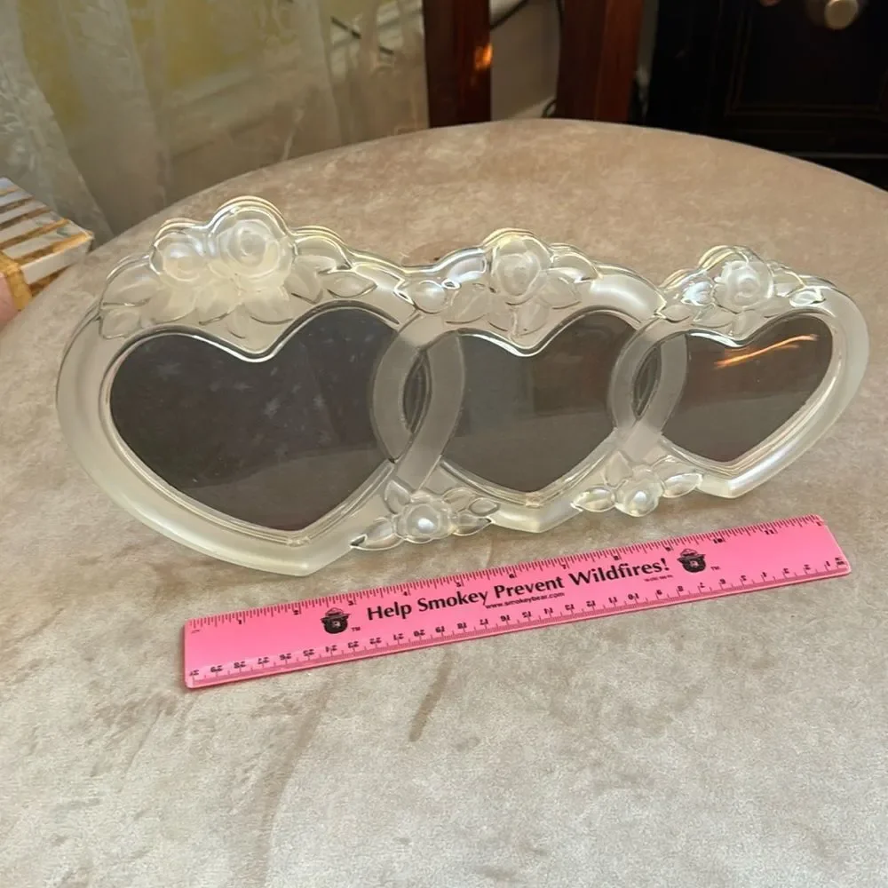 VTG Y2K Mikasa *Rosemont* COQUETTE Triple Hearts Crystal Boudoir Picture Frame